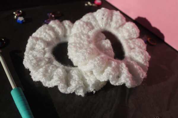 Sparkly White Scrunchie - Image 2